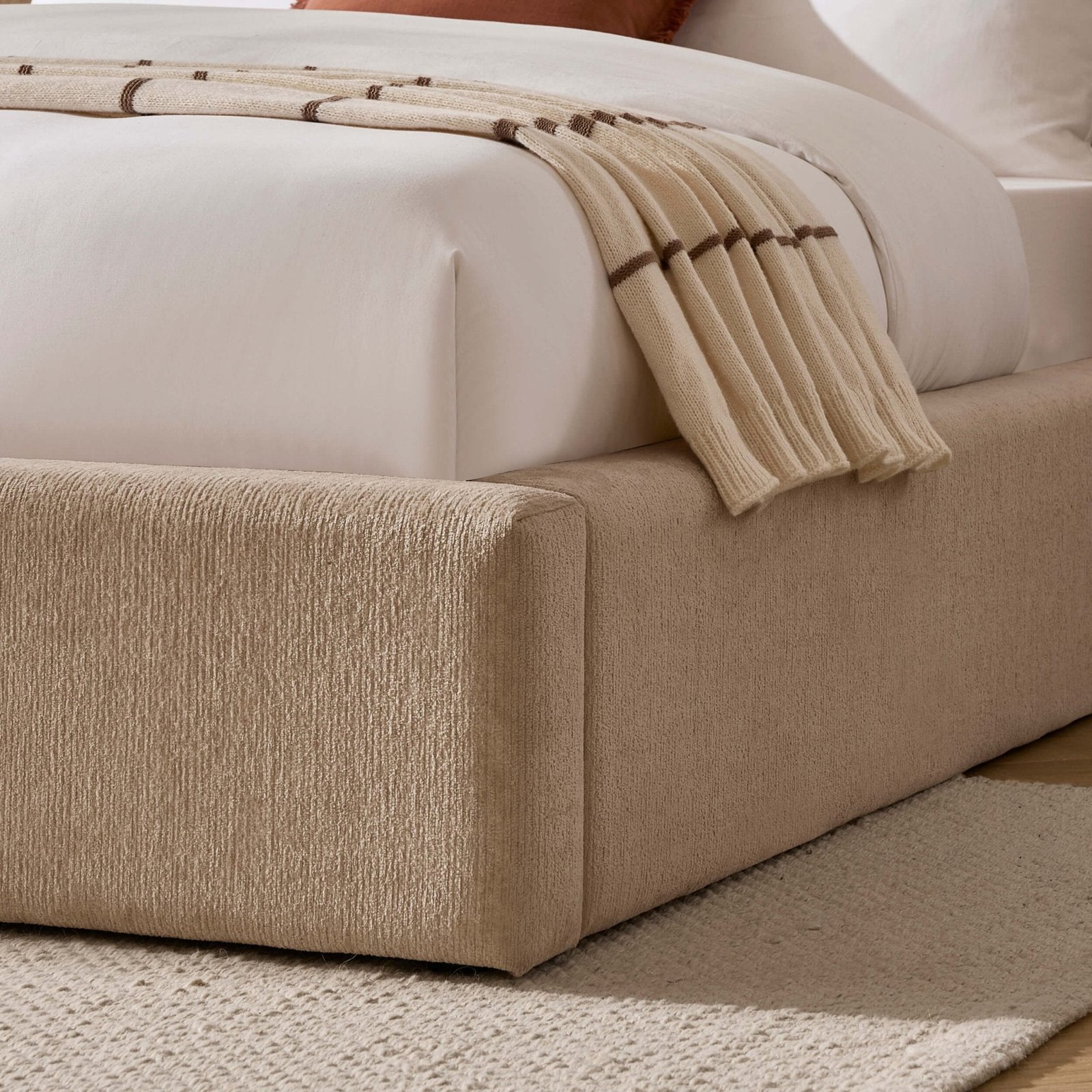 LiomoraAintree Ottoman Storage Bed - Textured Oatmeal - Image 10