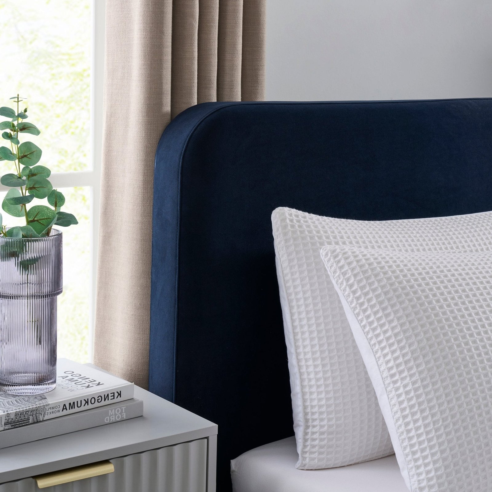 LiomoraAscot Ottoman Storage Bed - Navy - Image 9