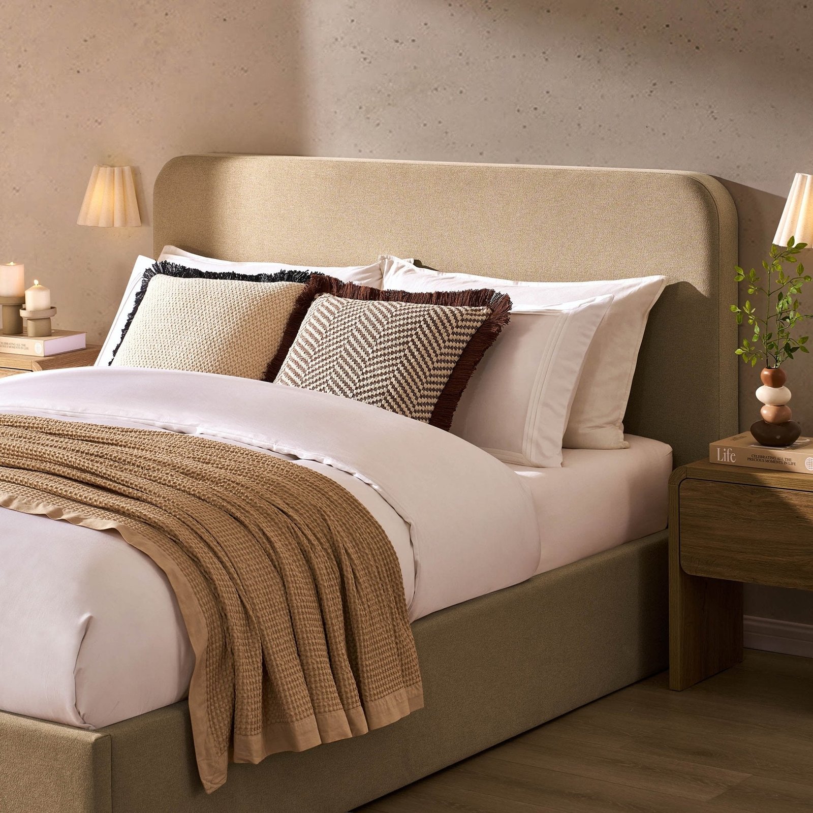 LiomoraAscot Ottoman Storage Bed - Oatmeal - Image 7