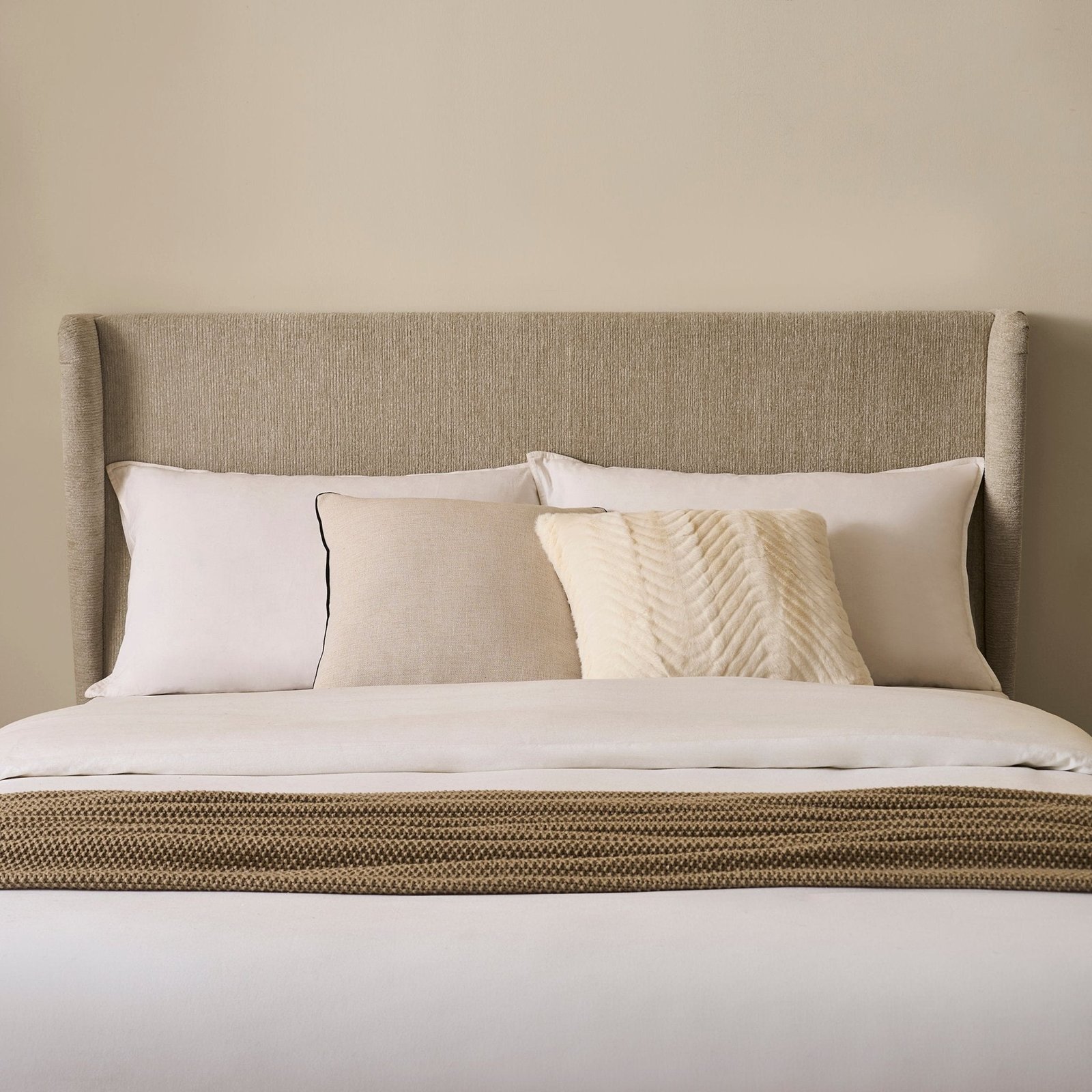 LiomoraBerkeley Ottoman Storage Bed - Textured Oatmeal - Image 6
