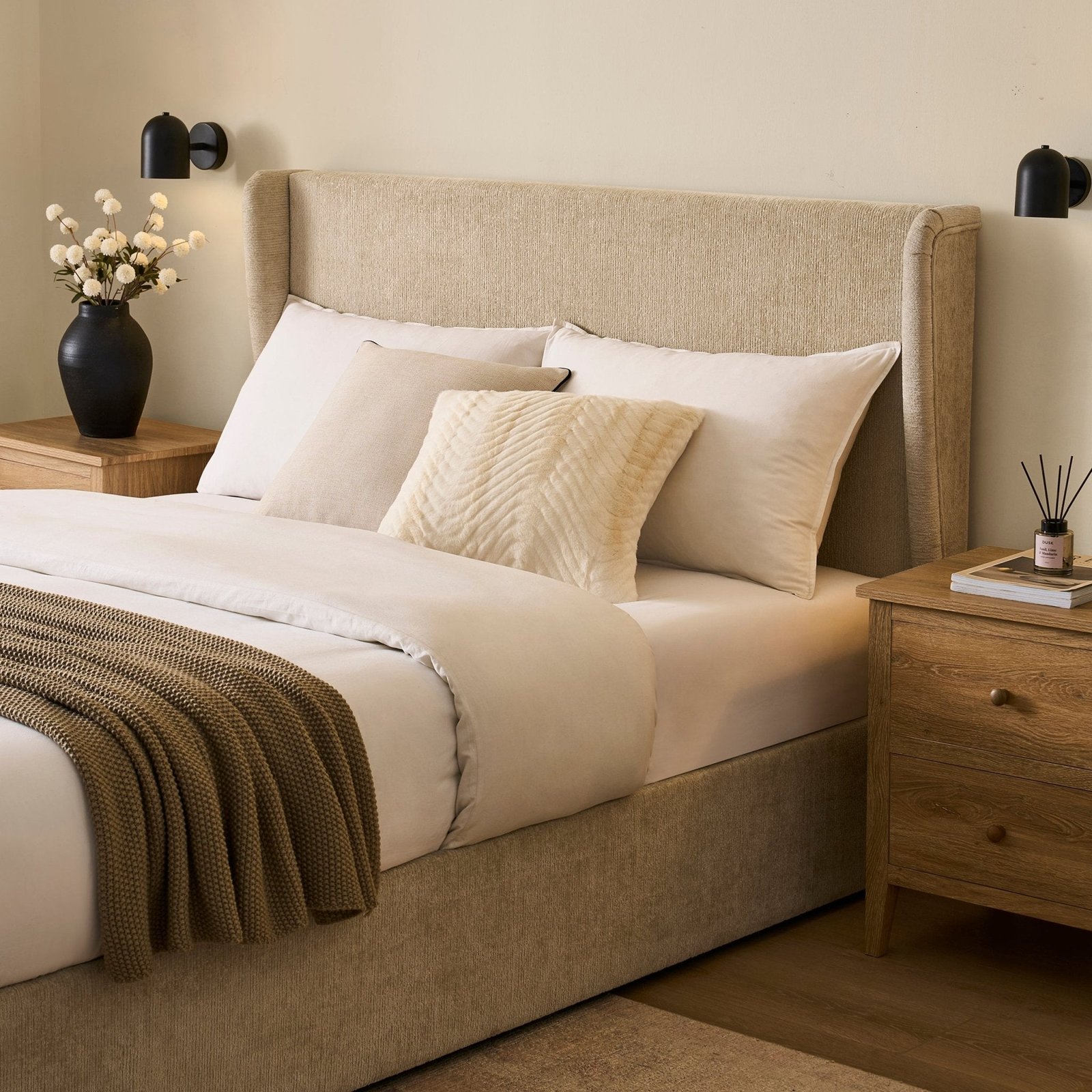 LiomoraBerkeley Ottoman Storage Bed - Textured Oatmeal - Image 5