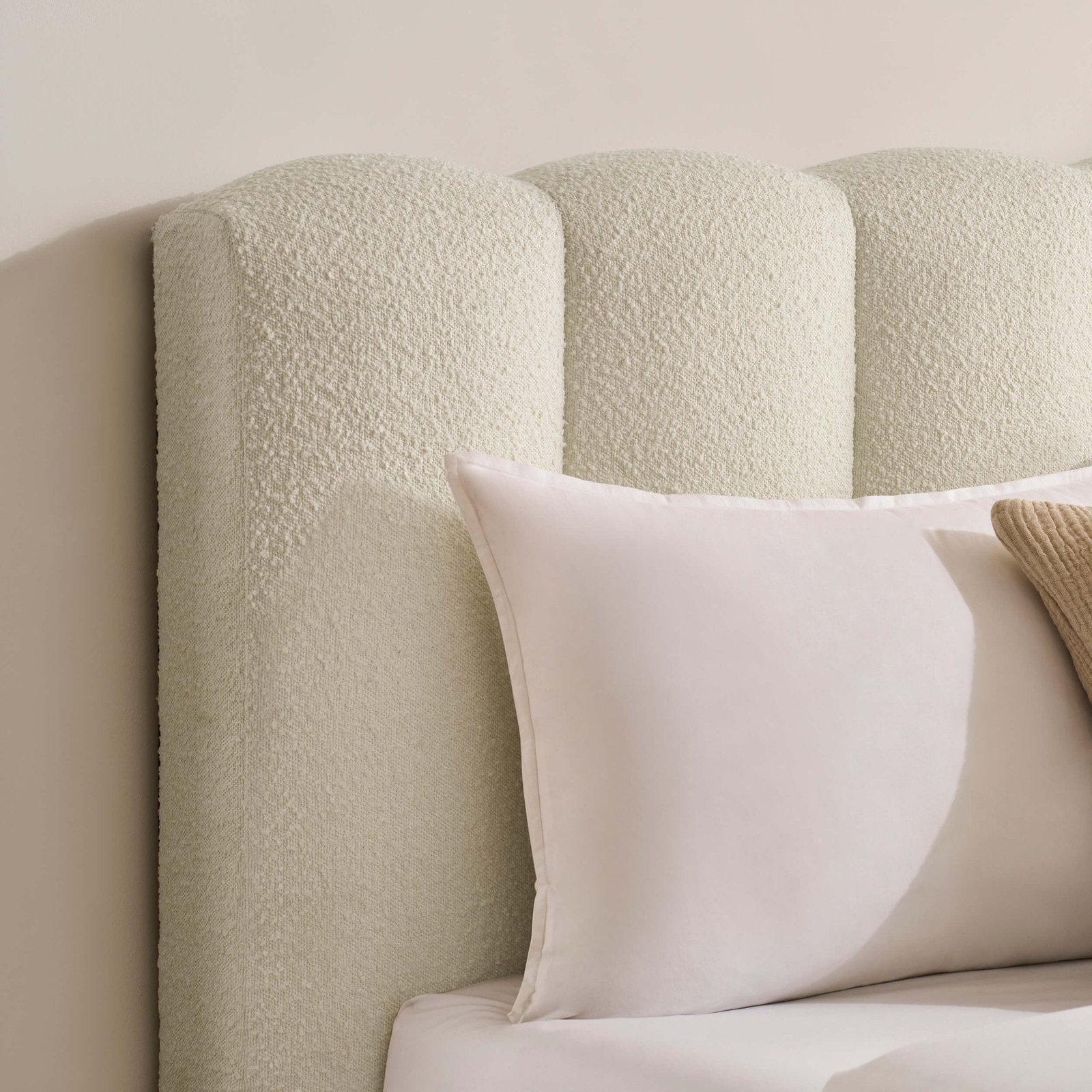 LiomoraCheshire Boucle Ottoman Storage Bed - Off White - Image 4