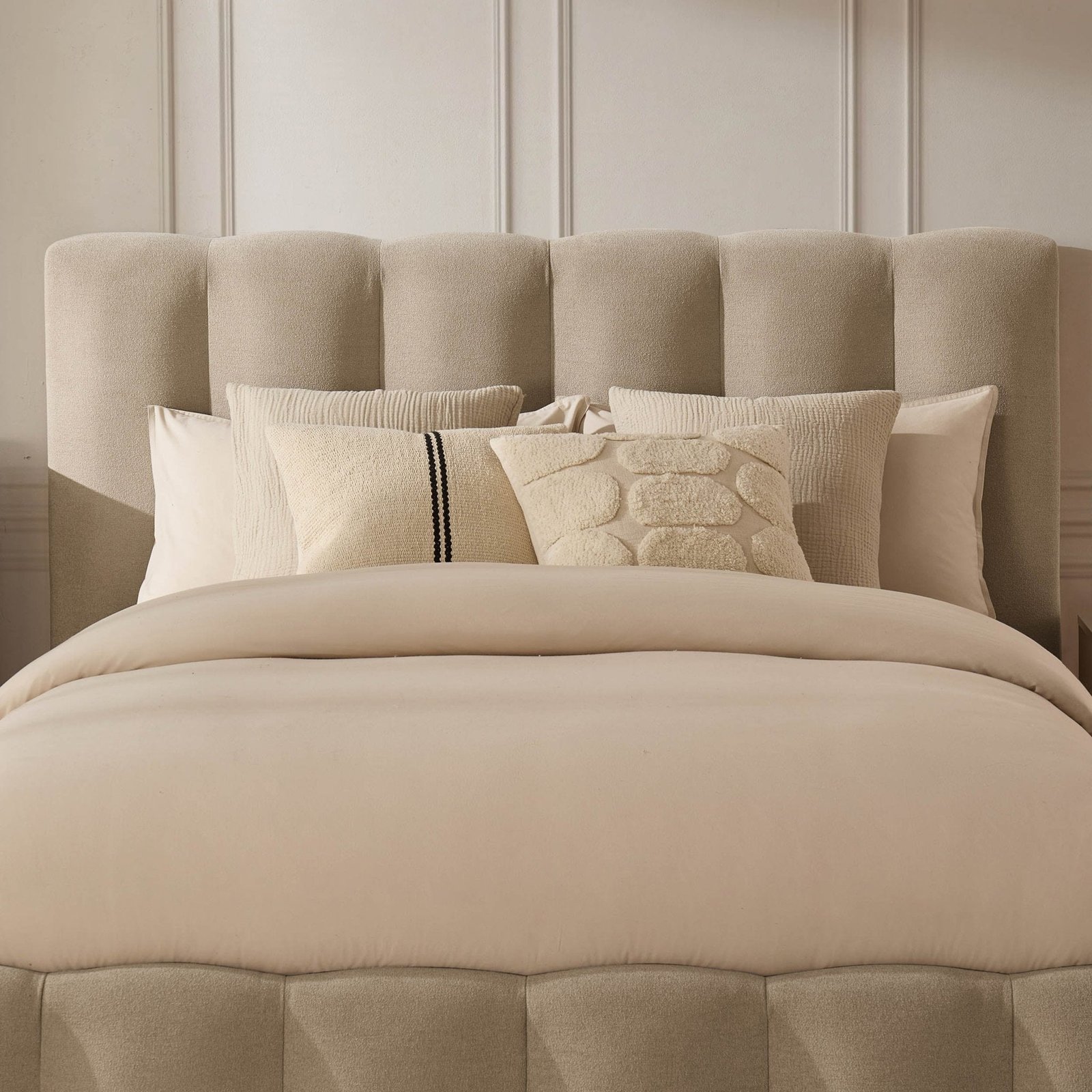 LiomoraCheshire Ottoman Storage Bed - Chenille Oatmeal - Image 6