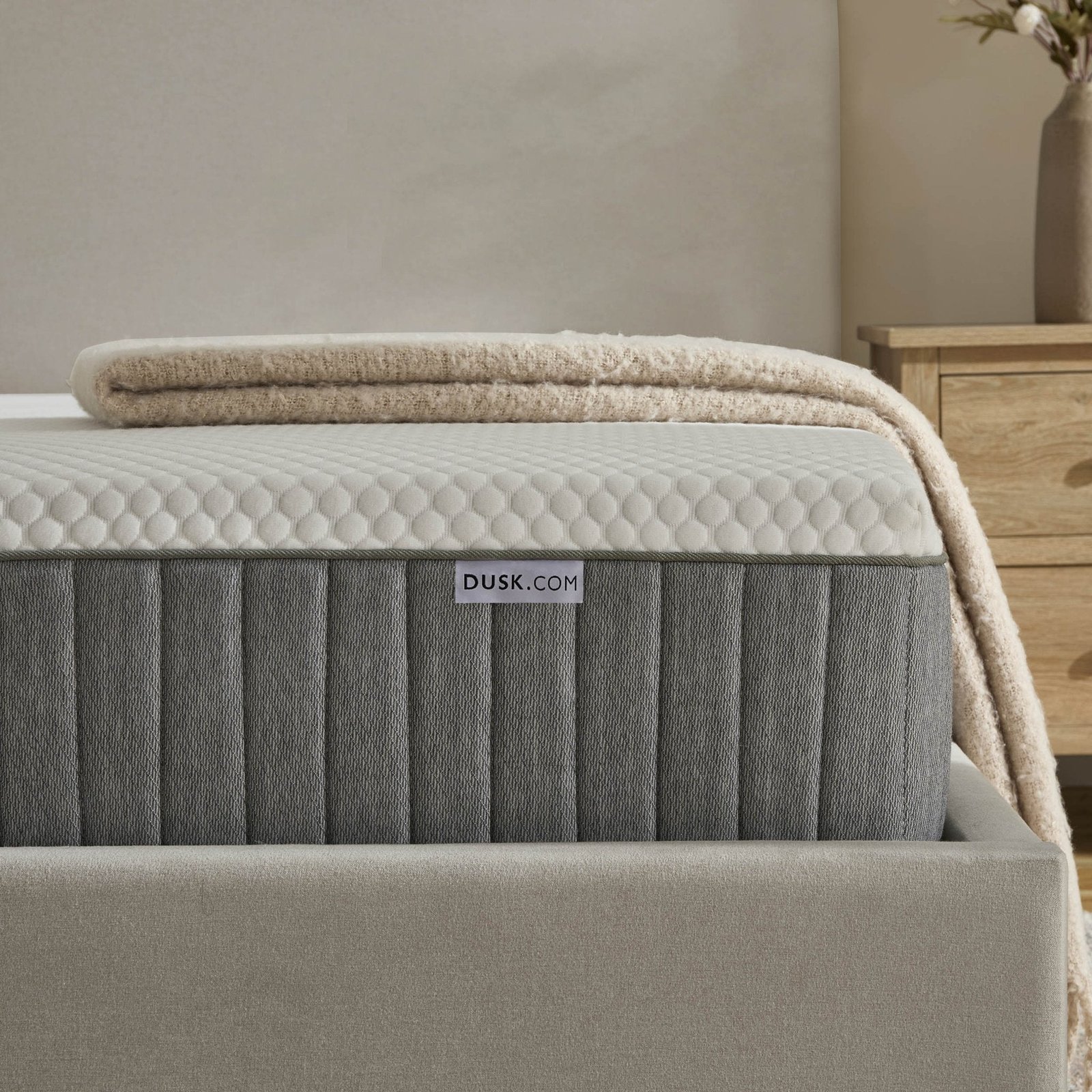 LiomoraFoam 1000 Pocket Sprung Mattress - Image 3