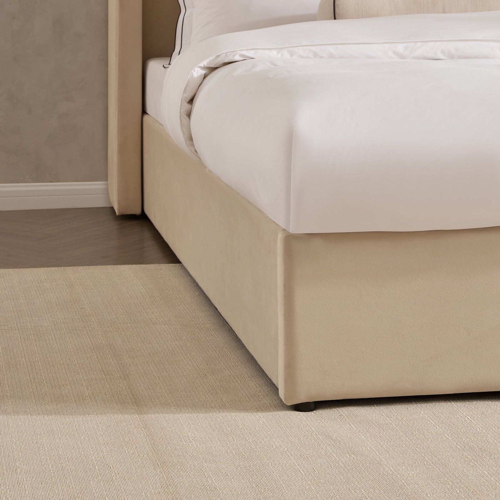 LiomoraMadison Ottoman Storage Bed - Ecru - Image 8