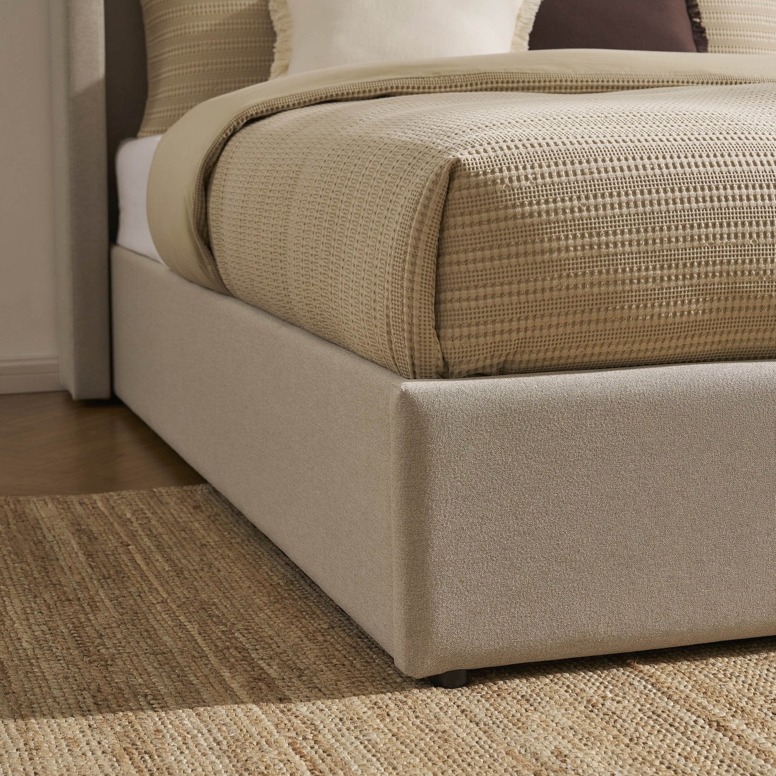 LiomoraMadison Ottoman Storage Bed - Oatmeal - Image 9