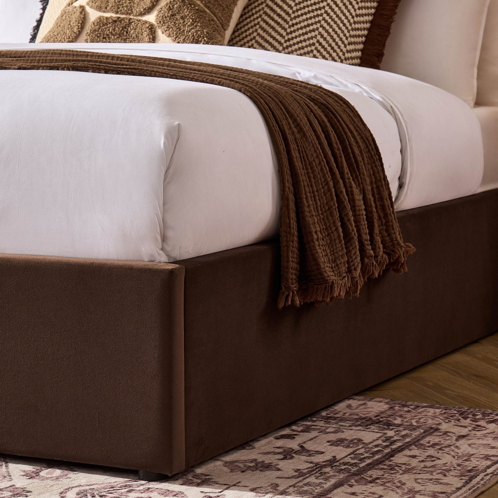 LiomoraMelrose Ottoman Storage Bed - Cappuccino - Image 9