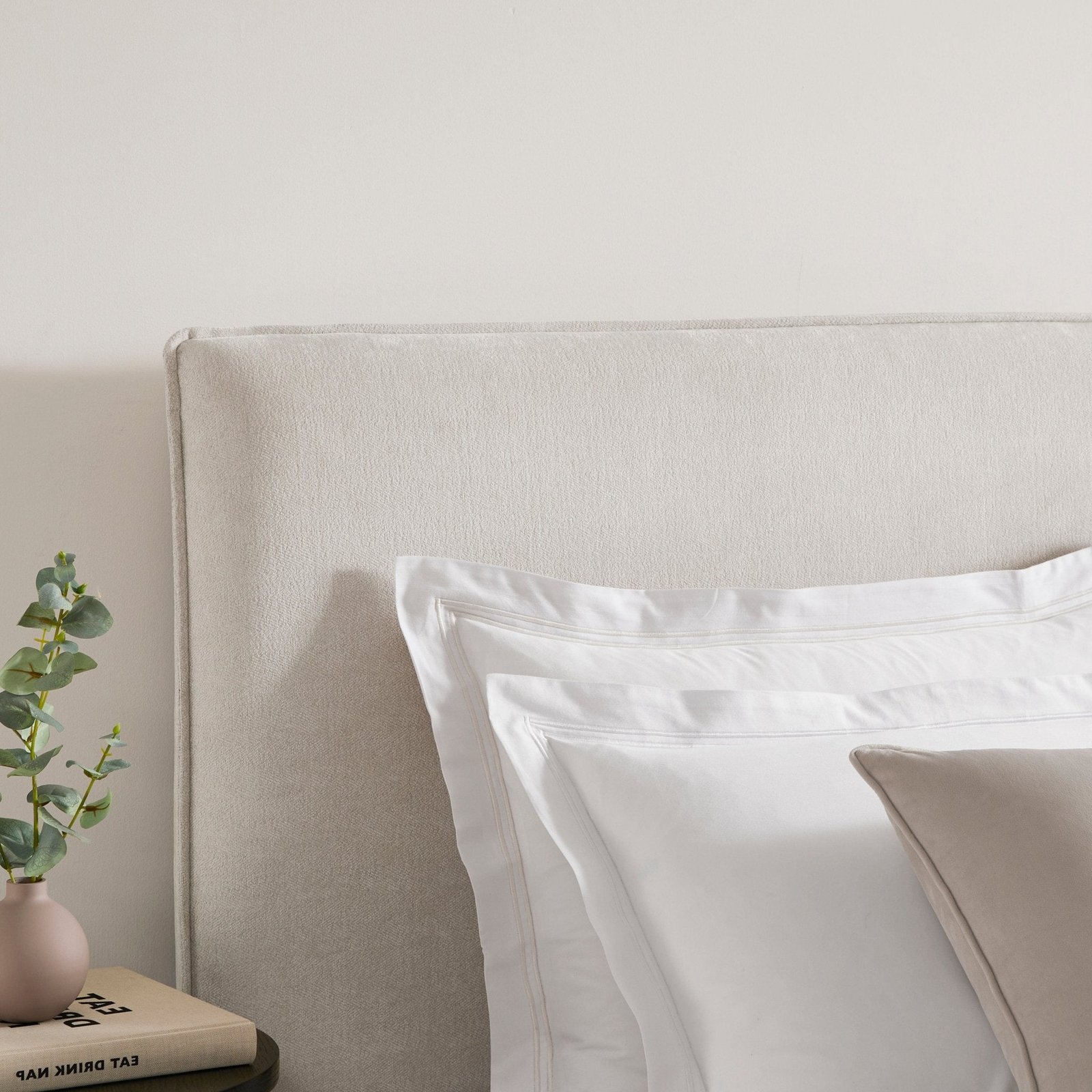 LiomoraOslo Ottoman Storage Bed - Ivory - Image 3