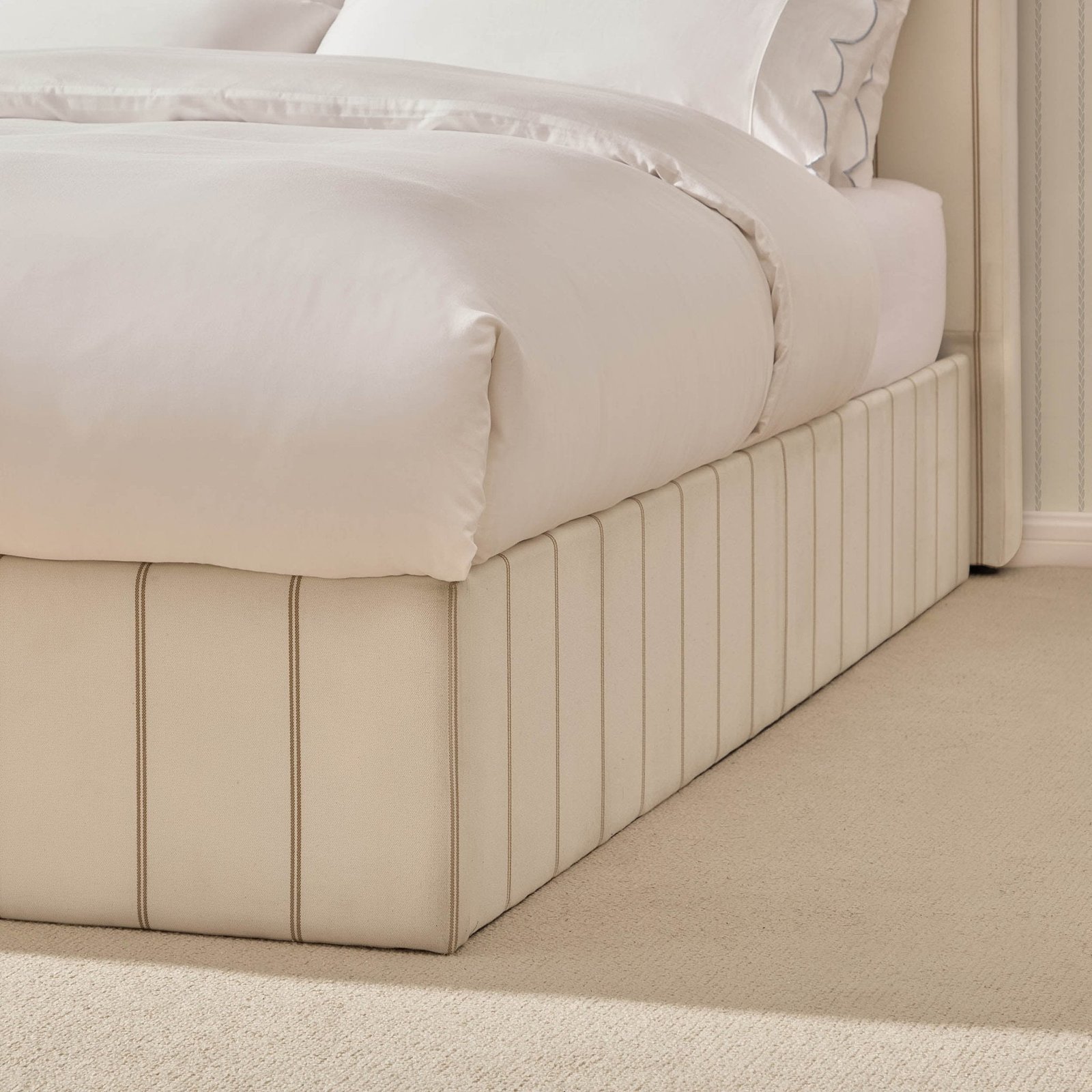 LiomoraSurrey Ottoman Storage Bed - Thin Natural Stripe - Image 9