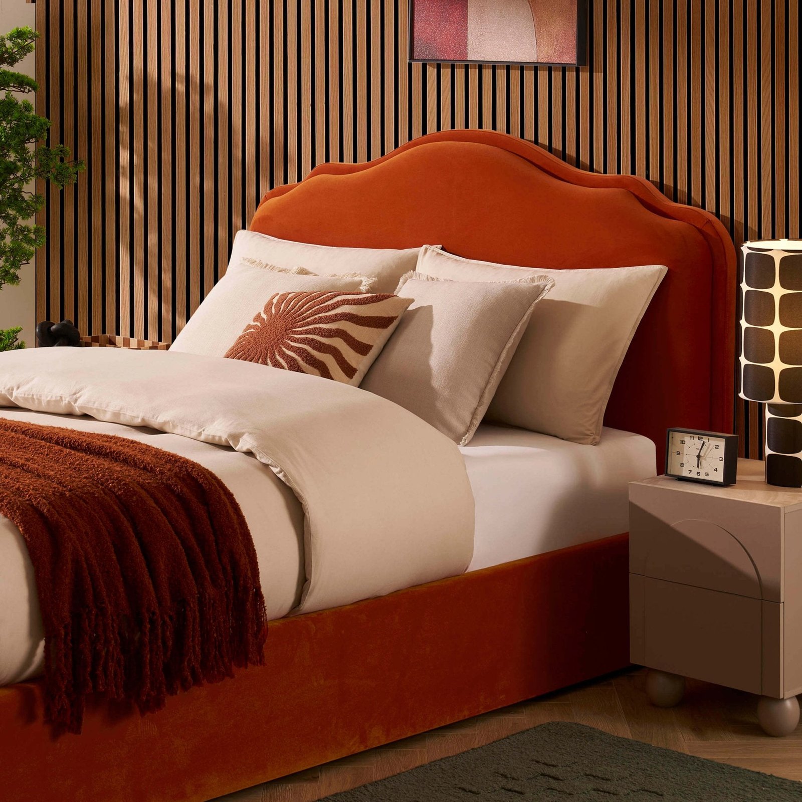 LiomoraWiltshire Ottoman Storage Bed - Bright Orange - Image 4
