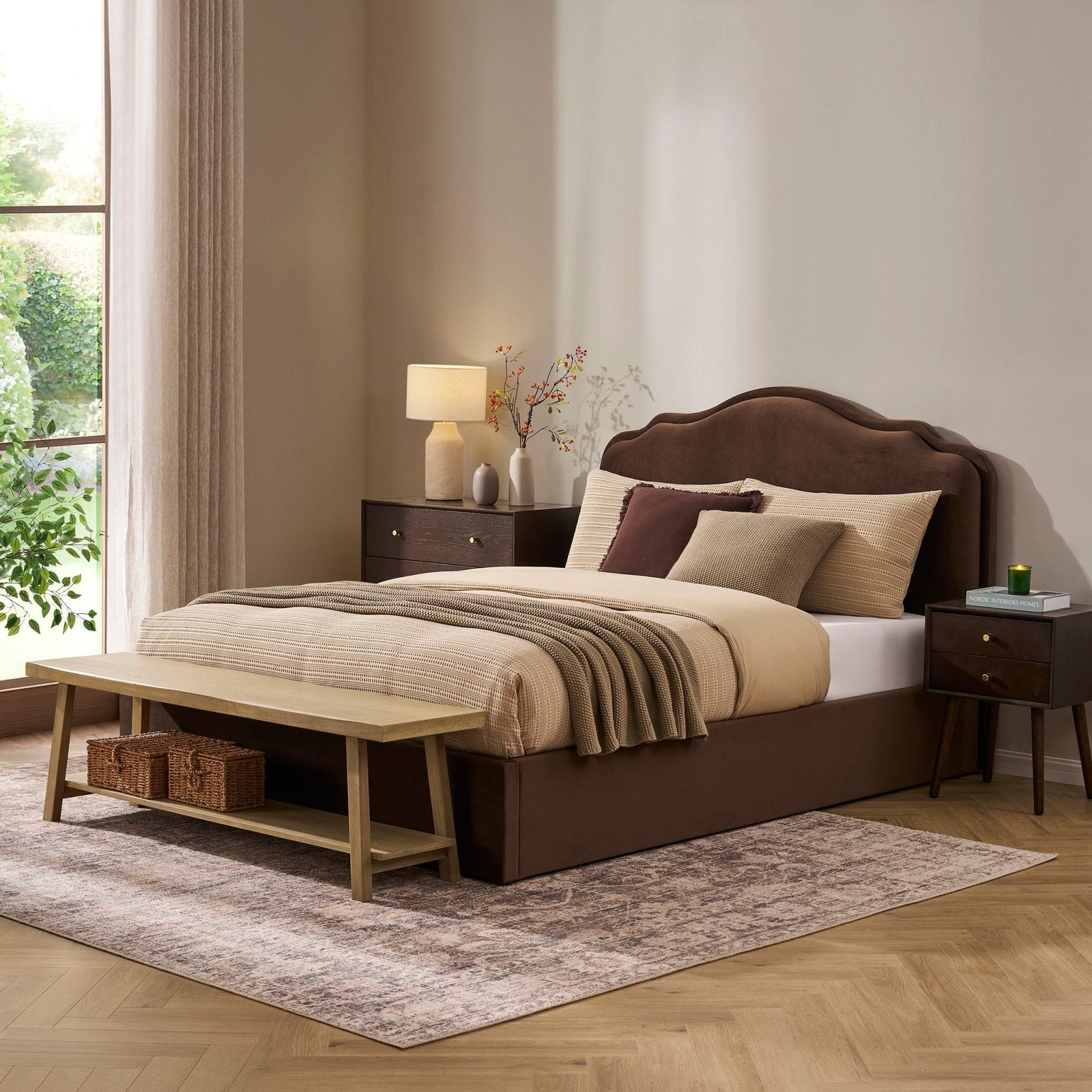 LiomoraWiltshire Ottoman Storage Bed - Cappuccino - Image 4