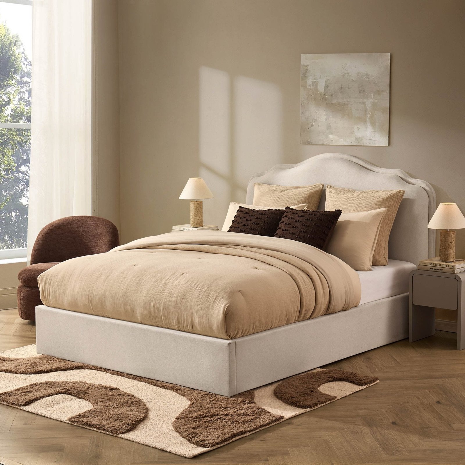 LiomoraWiltshire Ottoman Storage Bed - Cream Linen
